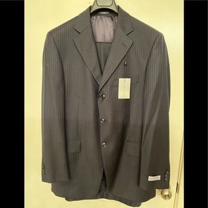 Maranzone 2 Piece Mens Suit NWT